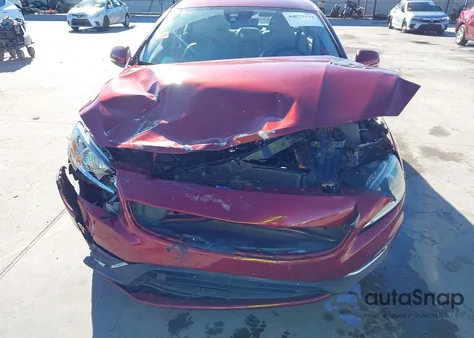 2016 Volvo S60 T5 Drive-E Premier z USA, uszkodzony, nr VIN YV126MFK8G2413266